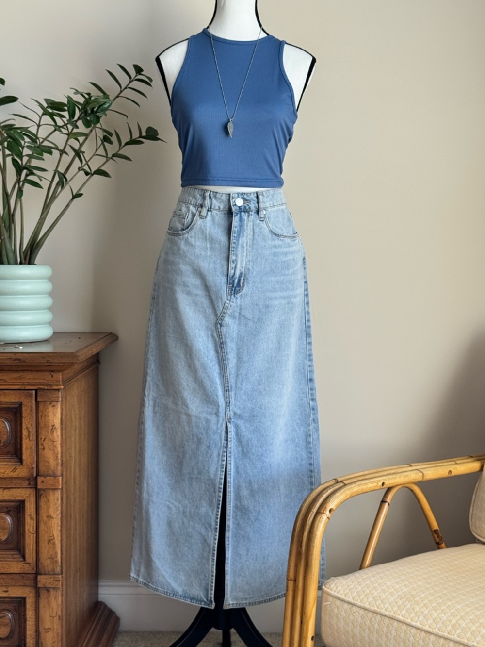 Blank NYC Lightweight Light Wash Denim Maxi Skirt Size 27